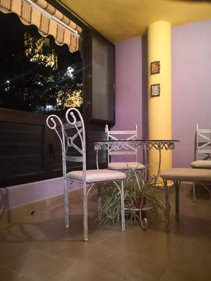Apartamentos Los Robles Alcala del Jucar Buitenkant foto